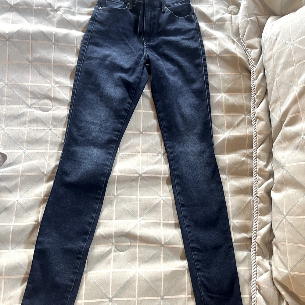Mott and Bow NWOT skinny jeans dark wash
